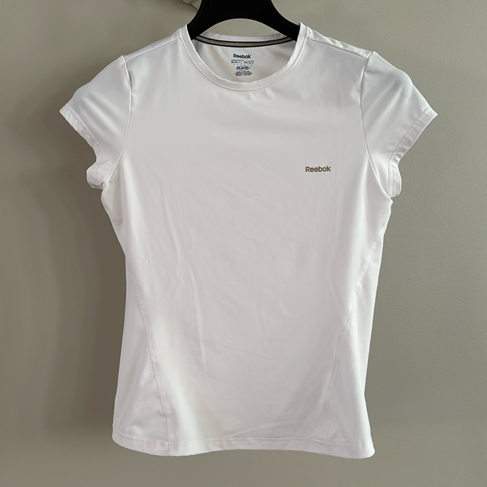 Reebok play dry shirt with gold glitter logo​